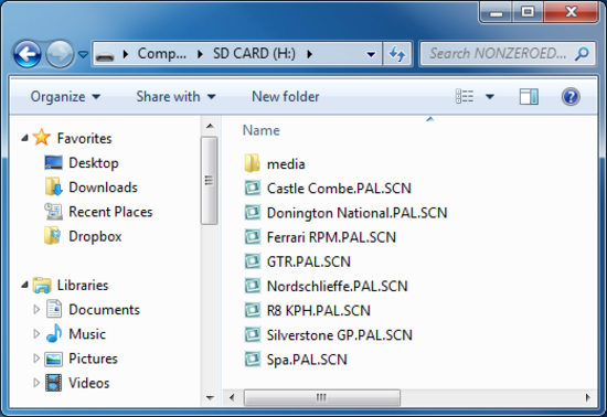 Screenshot of Windows Explorer showing available scenes on the SD card.