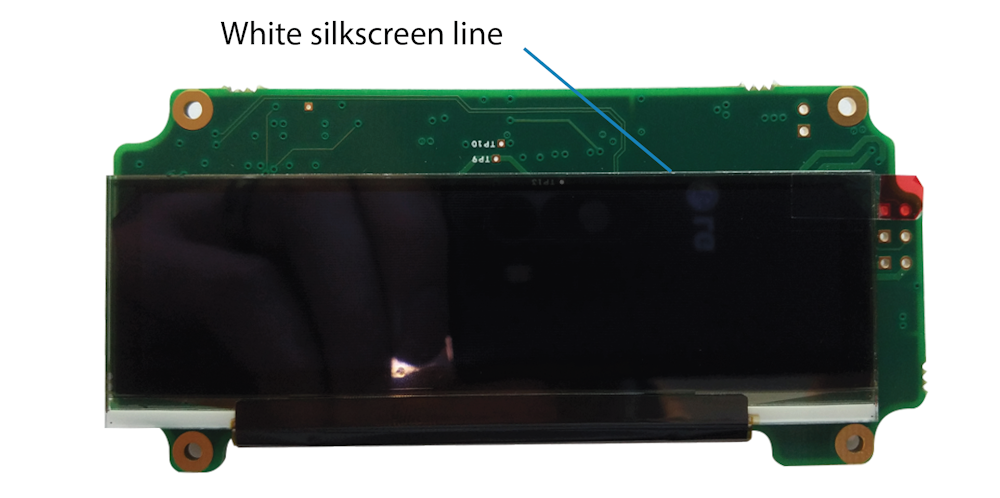 Photo illustrating the white silkscreen line_1000px